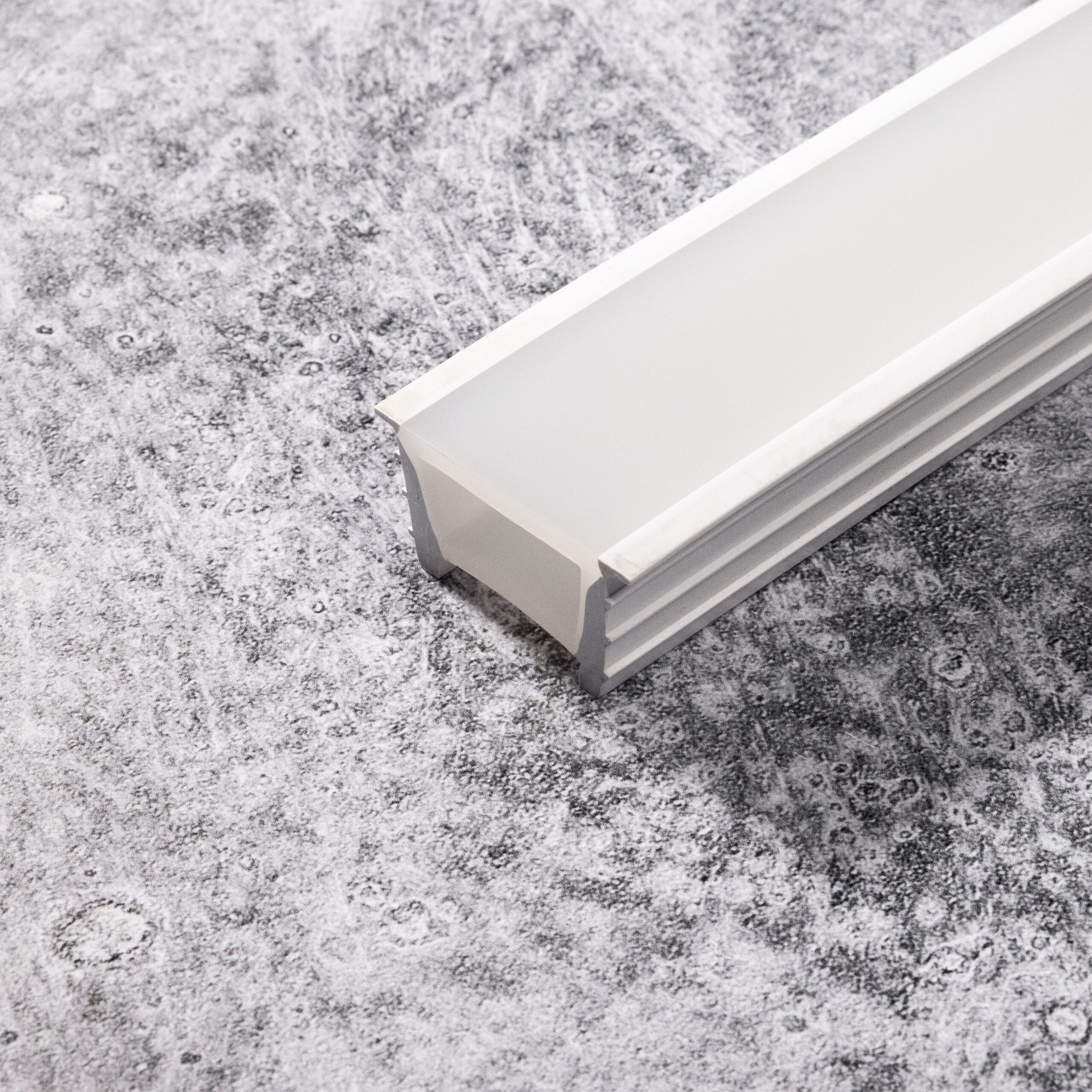 White Edge, 30MM x 20MM, 30' Roll